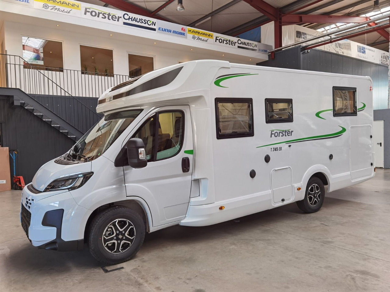Semi-integrated motorhome Forster T 745 EB / -2025- / 180 PS- 8.G. AUTOMATIK: picture 6 Semi-integrated motorhome Forster T 745 EB / -2025- / 180 PS- 8.G. AUTOMATIK: picture 6