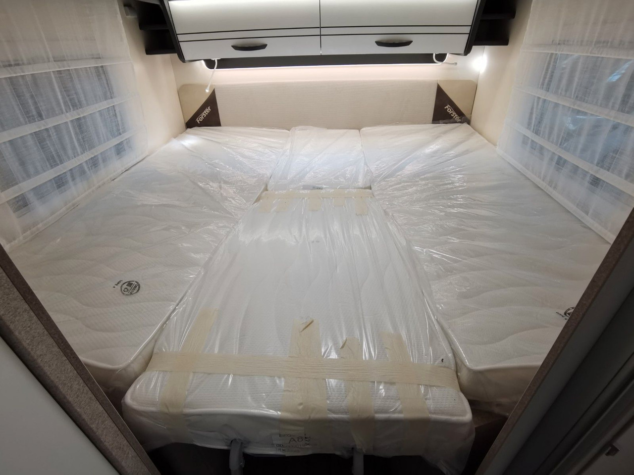 Semi-integrated motorhome Forster T 745 EB / -2025- / 180 PS- 8.G. AUTOMATIK: picture 18 Semi-integrated motorhome Forster T 745 EB / -2025- / 180 PS- 8.G. AUTOMATIK: picture 18