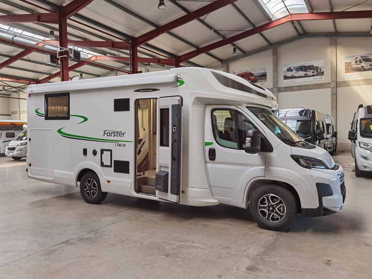Semi-integrated motorhome Forster T 745 EB / -2025- / 180 PS- 8.G. AUTOMATIK: picture 7 Semi-integrated motorhome Forster T 745 EB / -2025- / 180 PS- 8.G. AUTOMATIK: picture 7