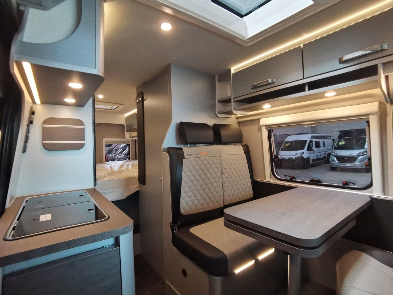 Camper van Weinsberg CARABUS 630 ME-EDITION FIRE /-2026-/EINZELBETTEN: picture 13 Camper van Weinsberg CARABUS 630 ME-EDITION FIRE /-2026-/EINZELBETTEN: picture 13