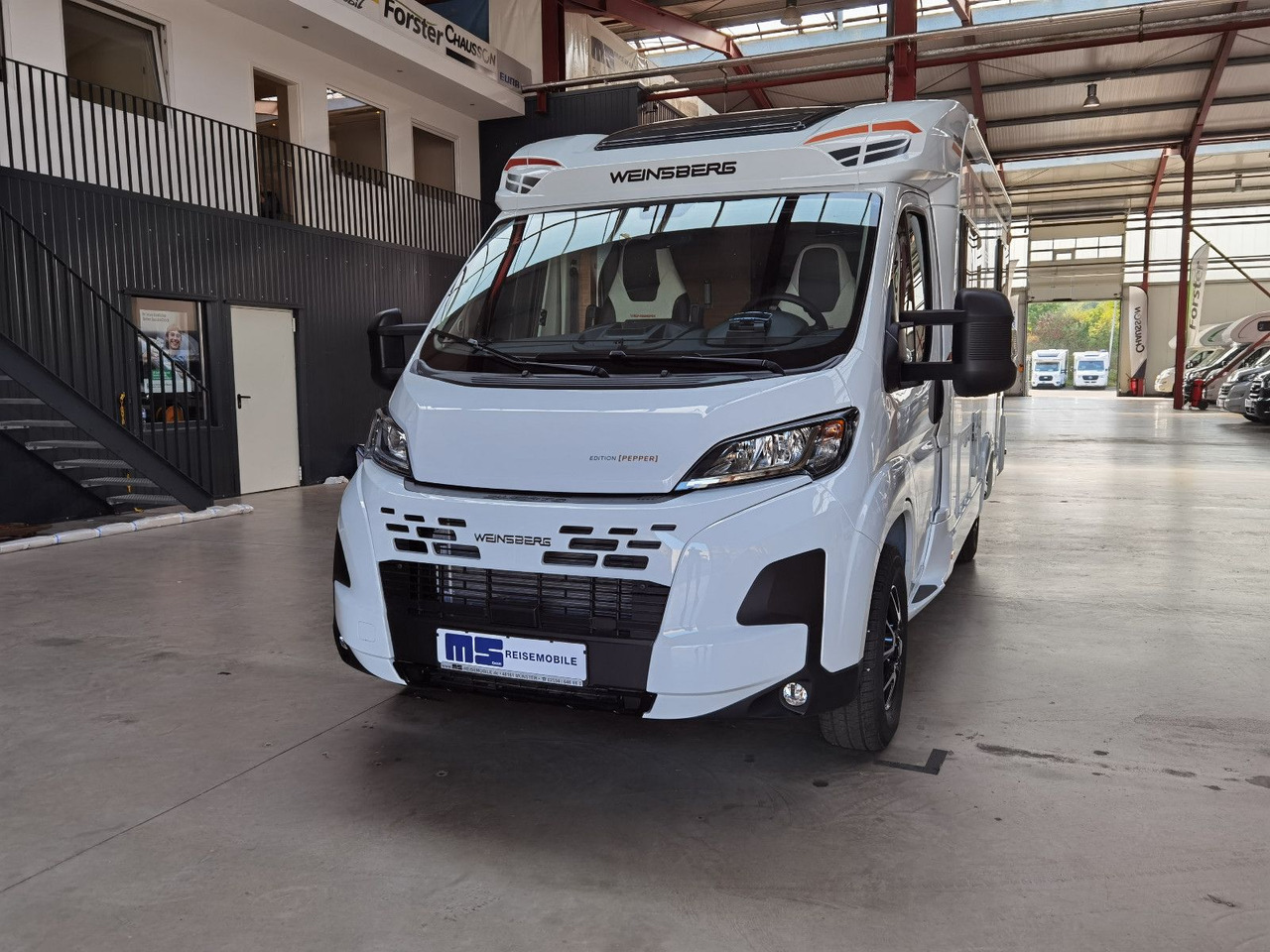 Weinsberg CARACOMPACT 600 MEG EDITION PEPPER / MODELL 2025 - Semi-integrated motorhome: picture 5 Weinsberg CARACOMPACT 600 MEG EDITION PEPPER / MODELL 2025 - Semi-integrated motorhome: picture 5