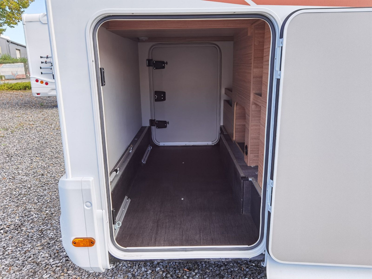 New Semi-integrated motorhome Weinsberg CARACOMPACT 640 MEG EDITION-PEPPER /-MODELL 2025 Weinsberg CARACOMPACT 640 MEG EDITION-PEPPER /-MODELL 2025: picture 10