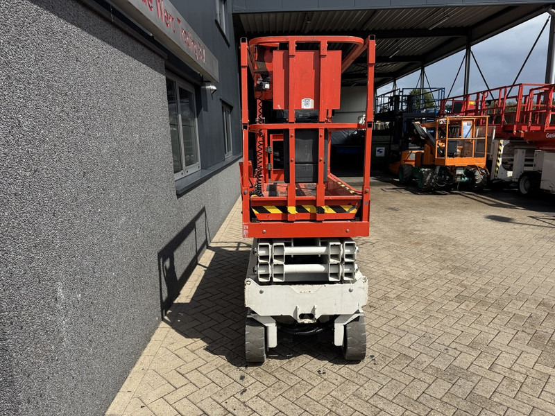 Genie GS2032 schaarlift schaar hoogwerker 2013 uur 8mtr werkhoogte Keuring 6-2026 - Scissor lift: picture 4 Genie GS2032 schaarlift schaar hoogwerker 2013 uur 8mtr werkhoogte Keuring 6-2026 - Scissor lift: picture 4