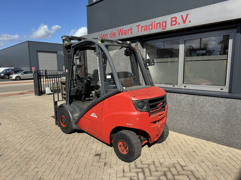 Linde H35D triplo550 Freelift / Sideshift 2007 VW DIESEL - Diesel forklift: picture 4 Linde H35D triplo550 Freelift / Sideshift 2007 VW DIESEL - Diesel forklift: picture 4