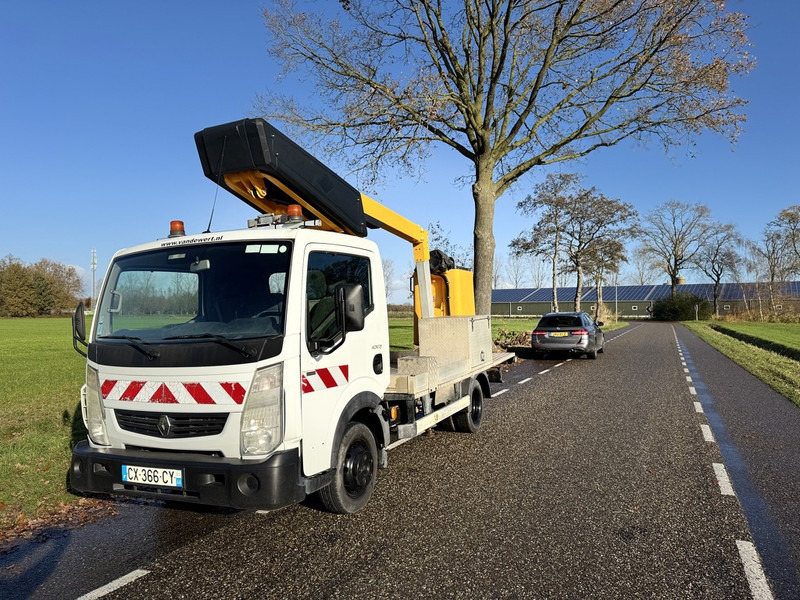 Renault Maxity ET 30 LE Arbeitsbuhne / Autohoogwerker 11mtr werkhoogte 2013 67dkm 2400uur - Truck mounted aerial platform: picture 3 Renault Maxity ET 30 LE Arbeitsbuhne / Autohoogwerker 11mtr werkhoogte 2013 67dkm 2400uur - Truck mounted aerial platform: picture 3