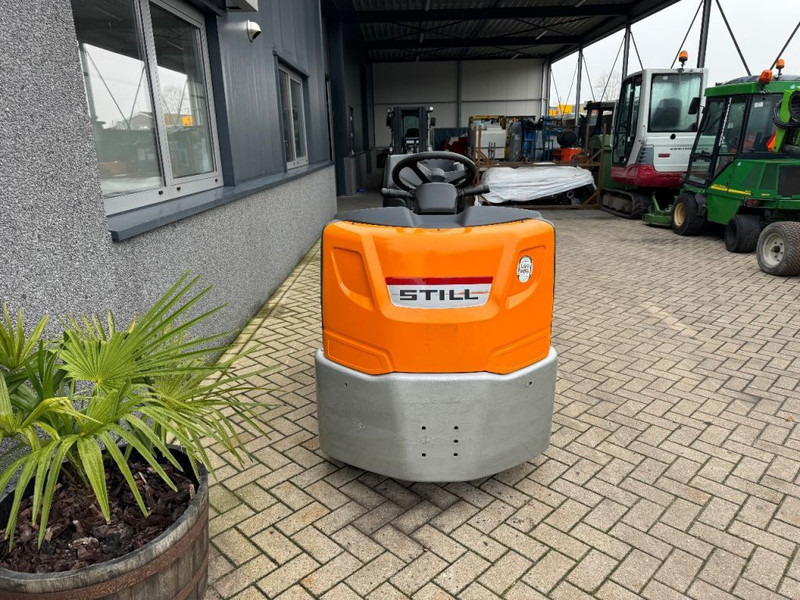 Still LTX70 Elektrische Trekker / Startkar / Voertuigtrekker 2017 Elektrisch ACCU 2019 Keuring 3/2024 - Tow tractor: picture 4 Still LTX70 Elektrische Trekker / Startkar / Voertuigtrekker 2017 Elektrisch ACCU 2019 Keuring 3/2024 - Tow tractor: picture 4