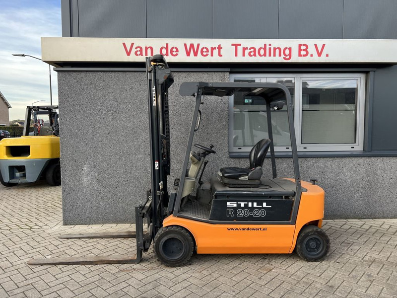 Still R20-20P Heftruck Still R20-20P Duplo 340 freelift/sideshift elektrisch 2006 Accu 2014 - Electric forklift: picture 1 Still R20-20P Heftruck Still R20-20P Duplo 340 freelift/sideshift elektrisch 2006 Accu 2014 - Electric forklift: picture 1