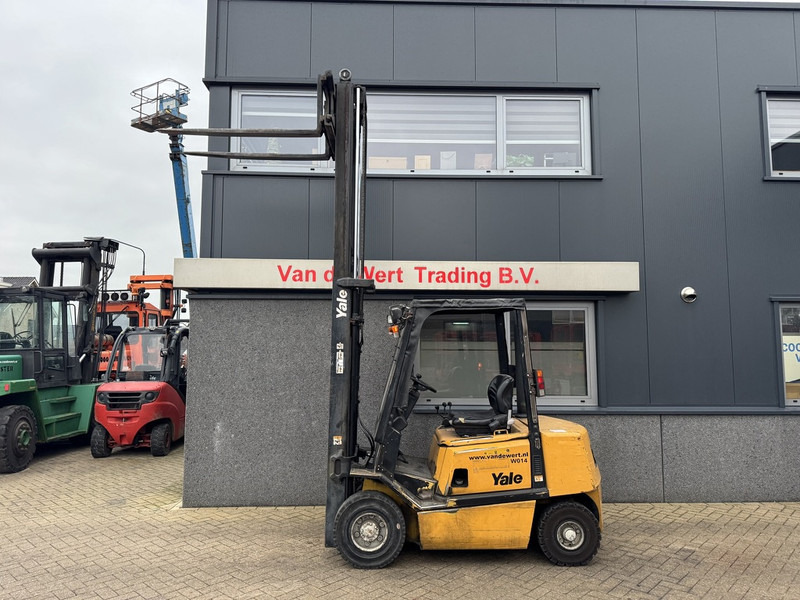 Yale GDP25TF Duplo 380 Sideshift Mazda Diesel 1998 - Diesel forklift: picture 5 Yale GDP25TF Duplo 380 Sideshift Mazda Diesel 1998 - Diesel forklift: picture 5