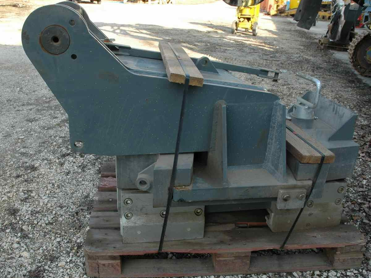 Liebherr - Pile driver: picture 1 Liebherr - Pile driver: picture 1