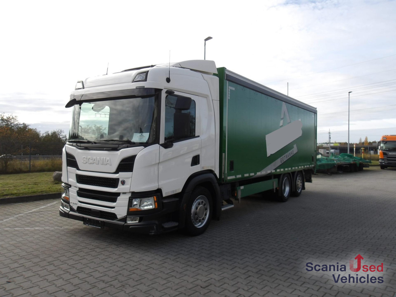 SCANIA P 320 B6x2*4LB / Full Air / Getränkefahrzeug - Beverage truck: picture 1 SCANIA P 320 B6x2*4LB / Full Air / Getränkefahrzeug - Beverage truck: picture 1