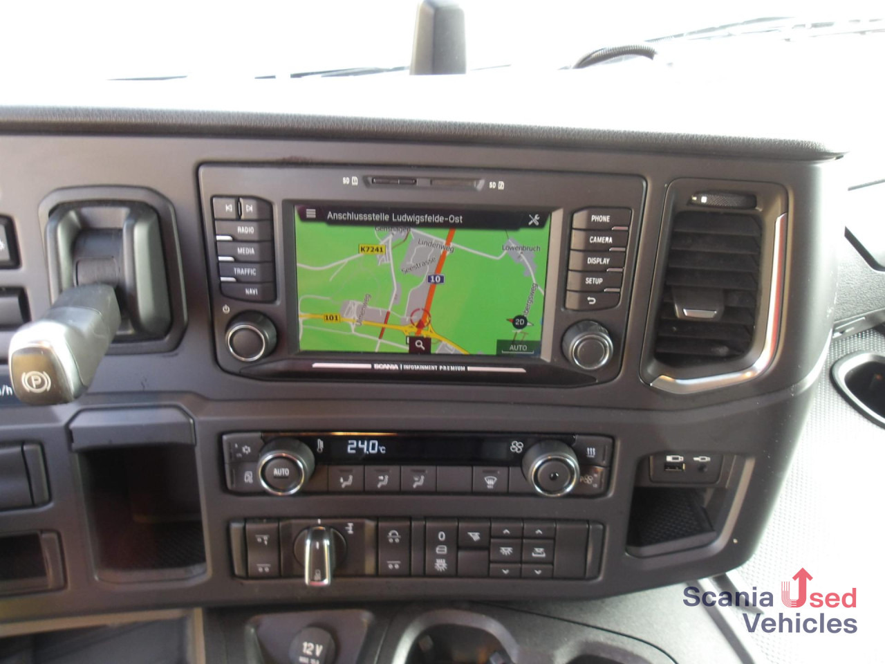 Beverage truck SCANIA P 320 B6x2*4LB / Full Air / Getränkefahrzeug: picture 14 Beverage truck SCANIA P 320 B6x2*4LB / Full Air / Getränkefahrzeug: picture 14