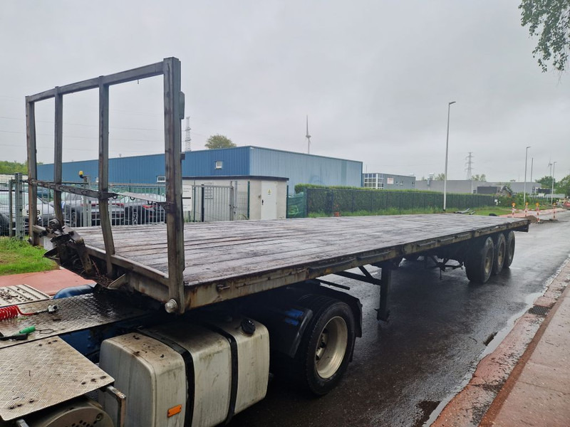 LAG 0-3-39 - Dropside/ Flatbed semi-trailer: picture 2 LAG 0-3-39 - Dropside/ Flatbed semi-trailer: picture 2