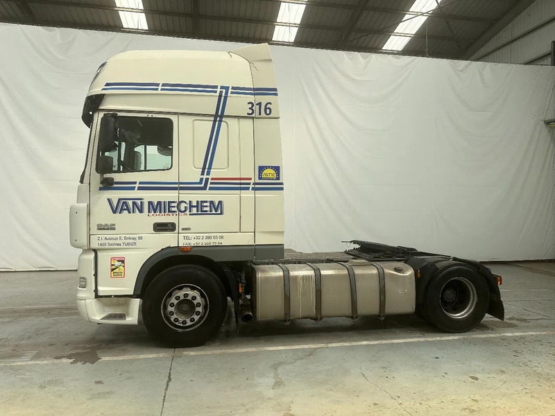 DAF XF 105.410 Superspacecab - Tractor unit: picture 2 DAF XF 105.410 Superspacecab - Tractor unit: picture 2