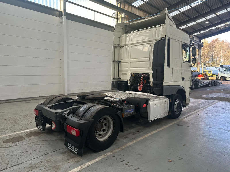 DAF XF 106.460 SPACECAB - Tractor unit: picture 5 DAF XF 106.460 SPACECAB - Tractor unit: picture 5