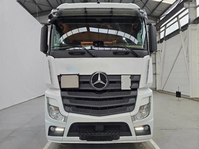 Mercedes-Benz Actros 2143 / PTO / AIRCO/ 10 ton vooras - Tractor unit: picture 2 Mercedes-Benz Actros 2143 / PTO / AIRCO/ 10 ton vooras - Tractor unit: picture 2