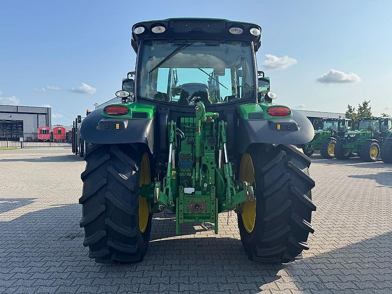 John Deere 6110R AP40 + COMMAND-PRO + VOORLADER 2020 2145 UUR!!! - Farm tractor: picture 3 John Deere 6110R AP40 + COMMAND-PRO + VOORLADER 2020 2145 UUR!!! - Farm tractor: picture 3