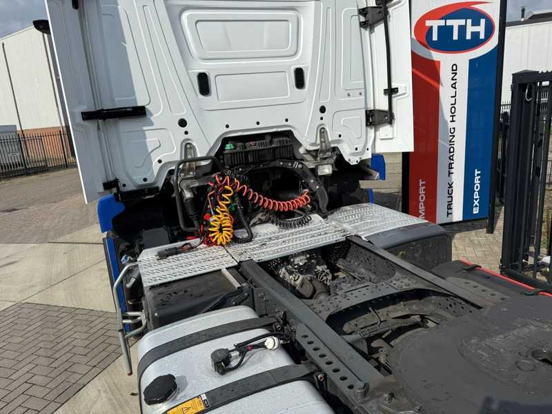 Mercedes-Benz Actros 1936 LS NL Truck MirrorCams 227.000 km only! - Tractor unit: picture 5 Mercedes-Benz Actros 1936 LS NL Truck MirrorCams 227.000 km only! - Tractor unit: picture 5