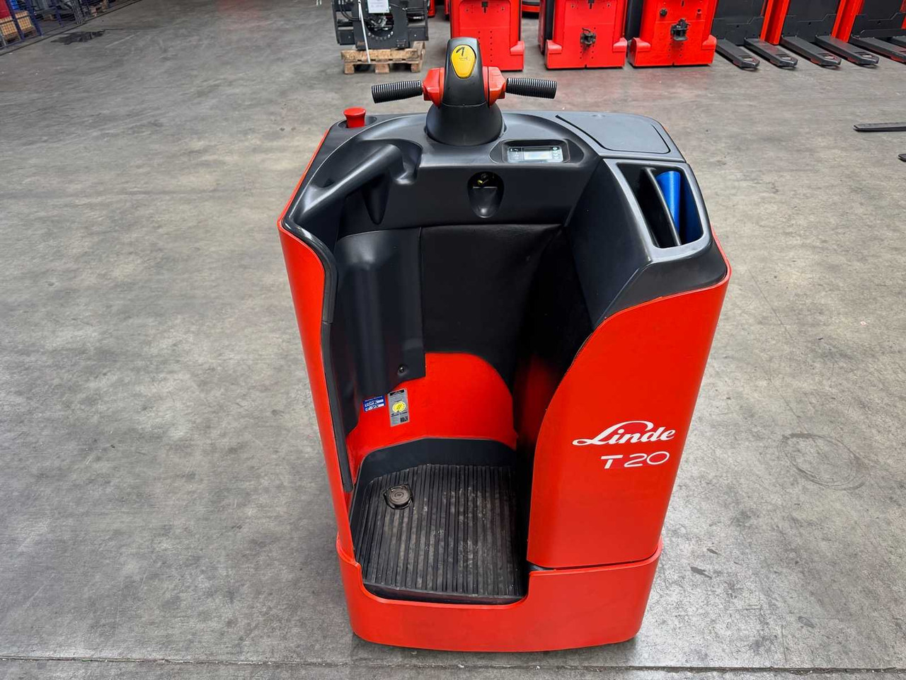 Forklift 13/2024 SERVICE +UVV 10/2026 LINDE T20SF 2.000KG PALLET TRUCK ANT STACKER 3.098 HOURS: picture 9 Forklift 13/2024 SERVICE +UVV 10/2026 LINDE T20SF 2.000KG PALLET TRUCK ANT STACKER 3.098 HOURS: picture 9