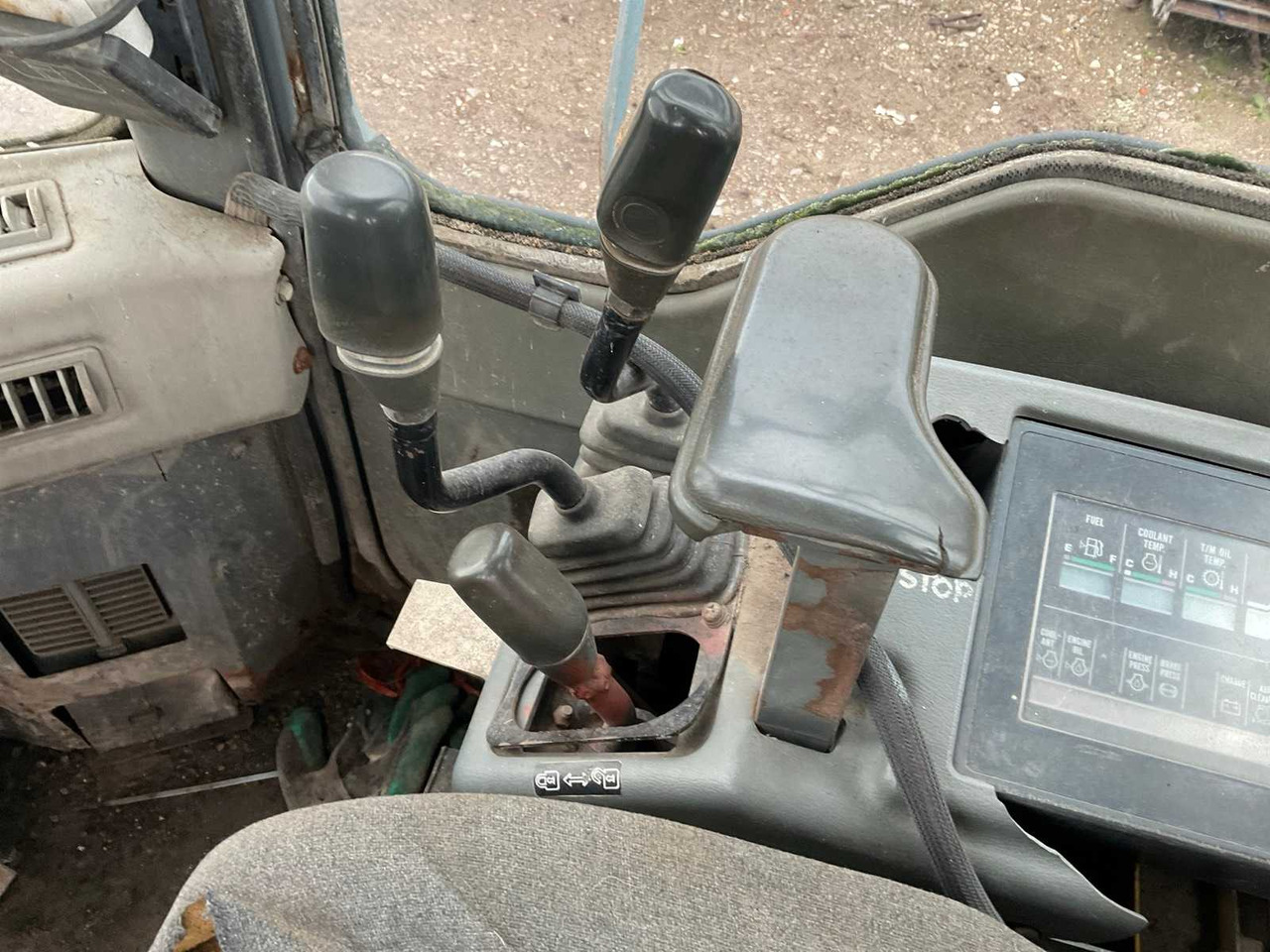 Wheel loader 1996 KOMATSU WH320-3H WHEEL LOADER: picture 15