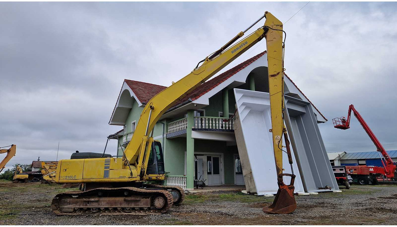 2002 KOMATSU PC 210 LC LONG REACH TRACKED EXCAVATOR - Excavator: picture 5 2002 KOMATSU PC 210 LC LONG REACH TRACKED EXCAVATOR - Excavator: picture 5