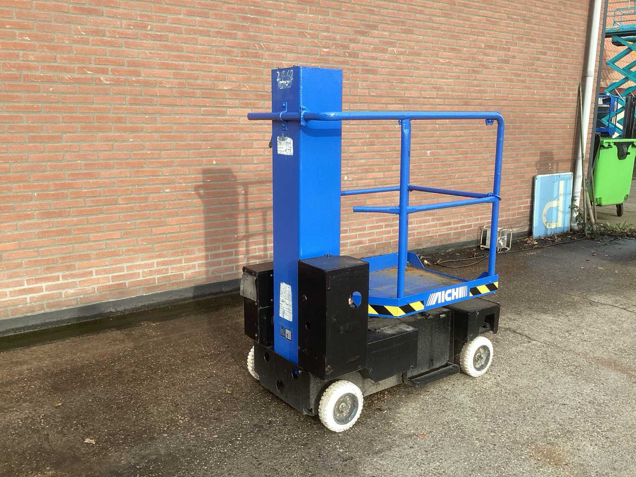 2008 AICHI SV 04 B AERIAL PLATFORM - Aerial platform: picture 4 2008 AICHI SV 04 B AERIAL PLATFORM - Aerial platform: picture 4