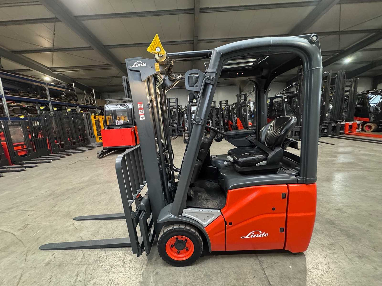 2009 SERVICE + UVV 12/2026 LINDE E12 1,713 HOURS COMPACT ELECTRIC FORKLIFT - Forklift: picture 2 2009 SERVICE + UVV 12/2026 LINDE E12 1,713 HOURS COMPACT ELECTRIC FORKLIFT - Forklift: picture 2