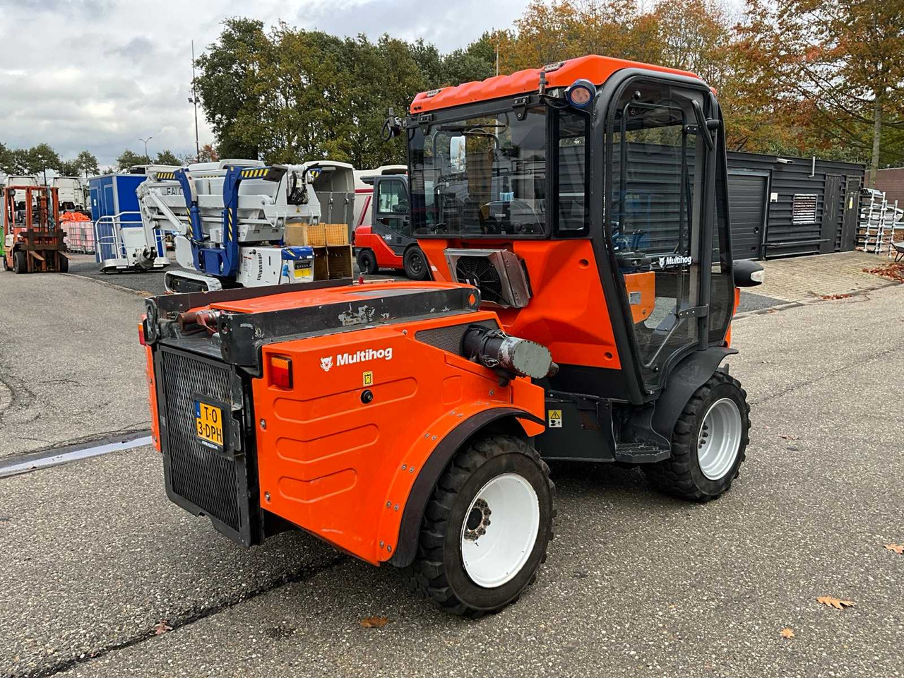 2010 MULTIHOG MH90 FOUR WHEEL DRIVE TOOL CARRIER T-03-DPH - Farm tractor: picture 5 2010 MULTIHOG MH90 FOUR WHEEL DRIVE TOOL CARRIER T-03-DPH - Farm tractor: picture 5