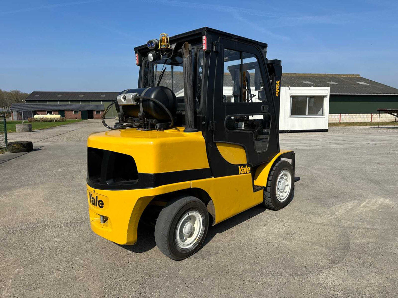 2011 YALE GLP45S FORKLIFT TRUCK - Forklift: picture 3 2011 YALE GLP45S FORKLIFT TRUCK - Forklift: picture 3
