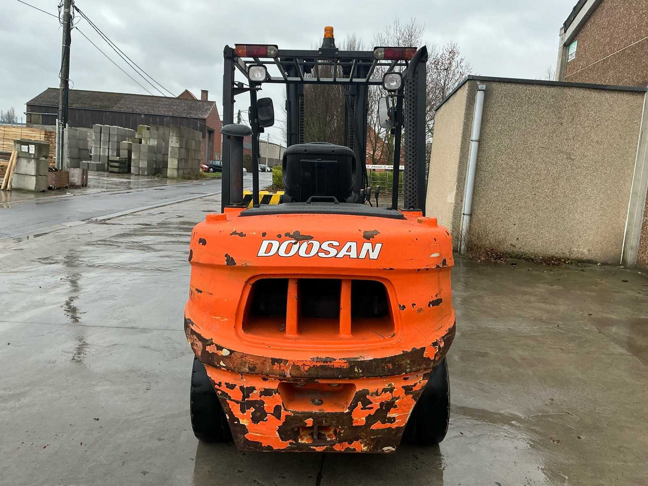 2012 DOOSAN D55C FORKLIFT - Forklift: picture 3 2012 DOOSAN D55C FORKLIFT - Forklift: picture 3
