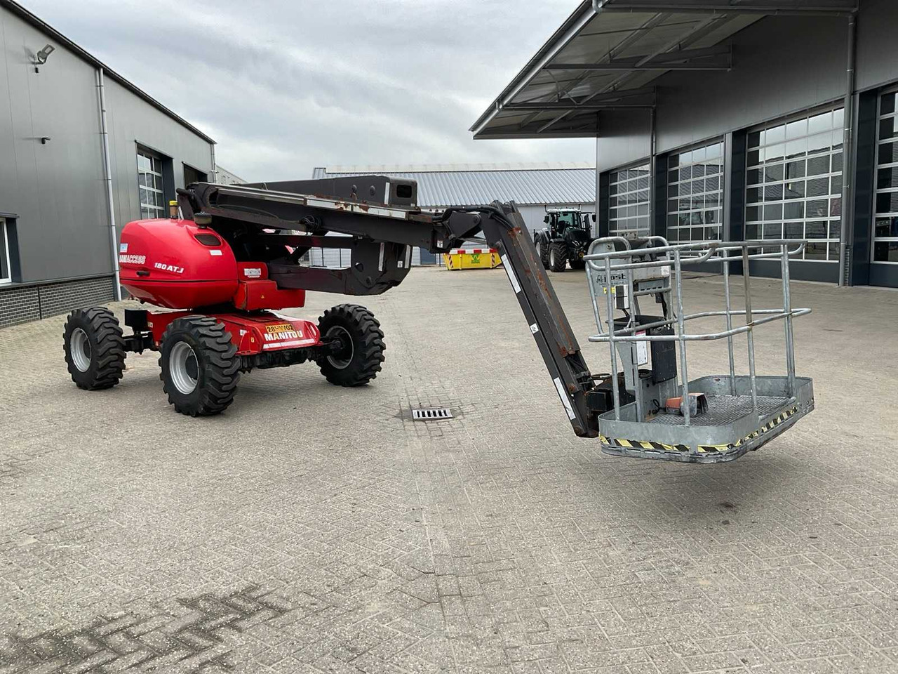 2013 MANITOU MANIACCESS 180 AJT E3 AERIAL PLATFORM - Aerial platform: picture 4 2013 MANITOU MANIACCESS 180 AJT E3 AERIAL PLATFORM - Aerial platform: picture 4