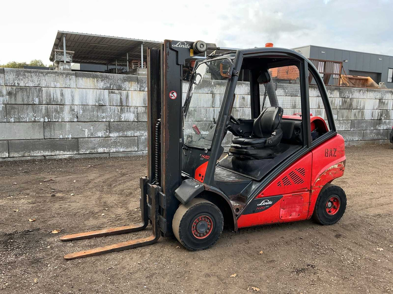 2014 LINDE H20T-02/600 EVO FORKLIFT - Forklift: picture 1 2014 LINDE H20T-02/600 EVO FORKLIFT - Forklift: picture 1