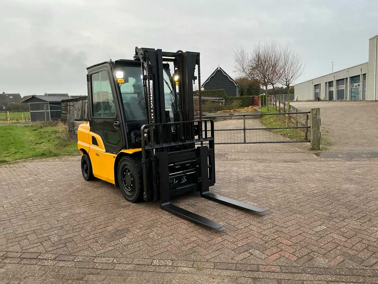 2016 HYUNDAI 50DA-9 FORKLIFT - Forklift: picture 4 2016 HYUNDAI 50DA-9 FORKLIFT - Forklift: picture 4