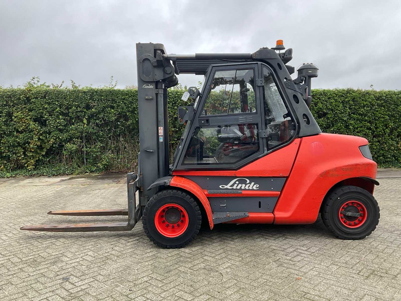2016 LINDE H80D-02/900 FORKLIFT TRUCK - Forklift: picture 5 2016 LINDE H80D-02/900 FORKLIFT TRUCK - Forklift: picture 5