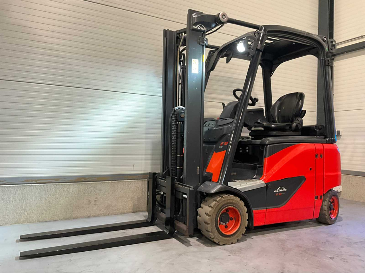 2019 LINDE E18PH-02 1800KG FORKLIFT - Forklift: picture 1 2019 LINDE E18PH-02 1800KG FORKLIFT - Forklift: picture 1