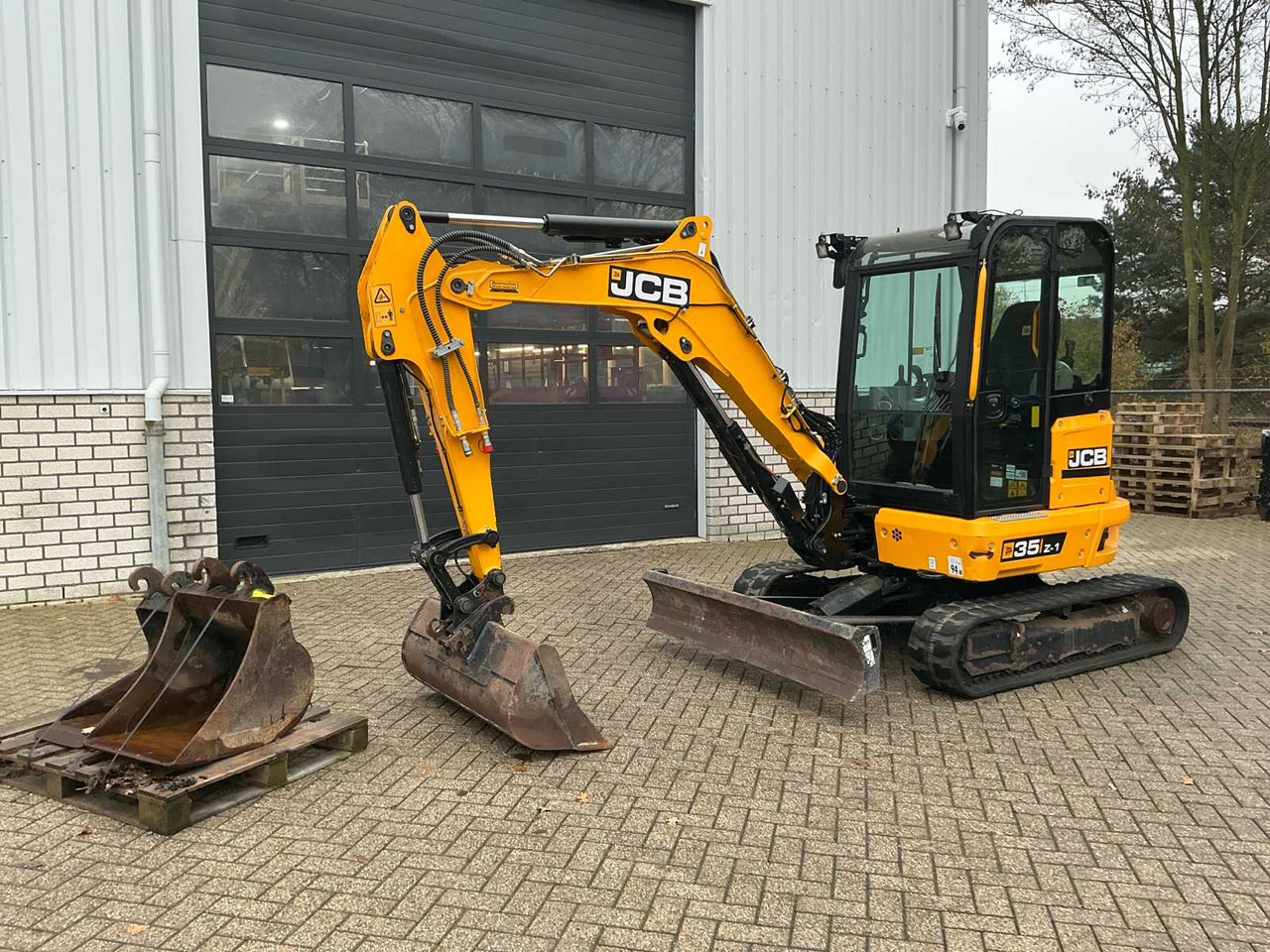 2021 JCB 35Z-1 MIDI EXCAVATOR - Excavator: picture 1 2021 JCB 35Z-1 MIDI EXCAVATOR - Excavator: picture 1