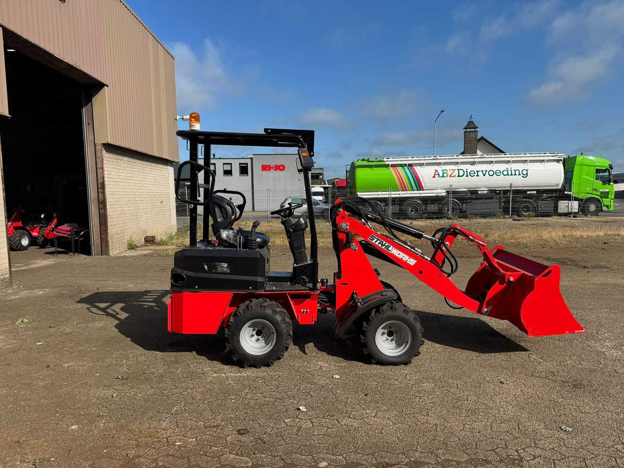 2024 STAHLWORKS R906 SHOVEL - Wheel loader: picture 2 2024 STAHLWORKS R906 SHOVEL - Wheel loader: picture 2