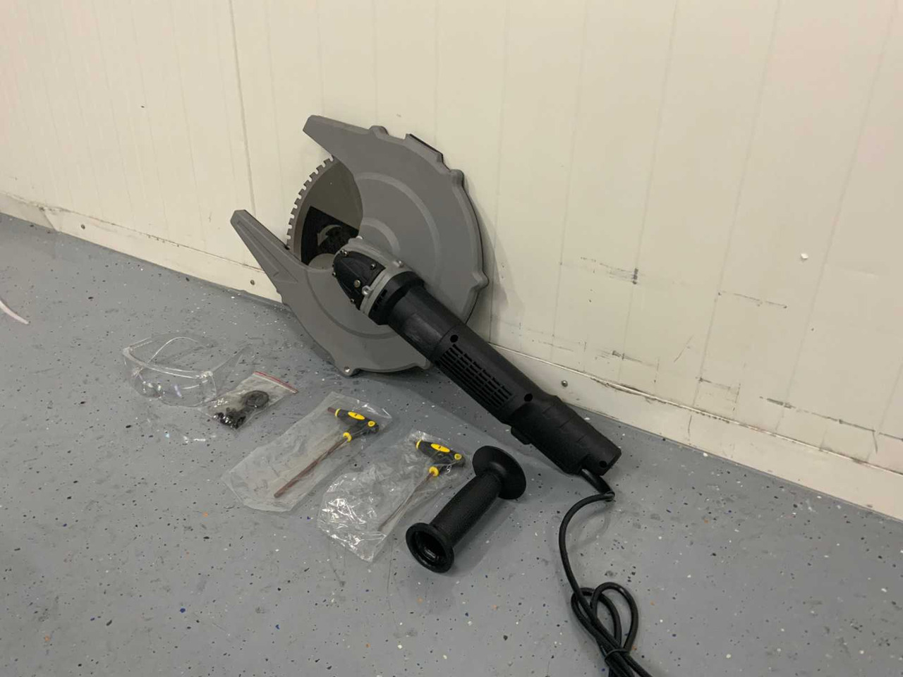 AC160 - Concrete equipment: picture 3 AC160 - Concrete equipment: picture 3