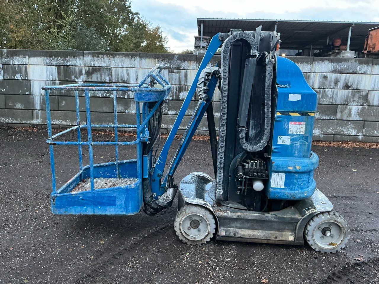 ATN PIAF 880R - Aerial platform: picture 2 ATN PIAF 880R - Aerial platform: picture 2