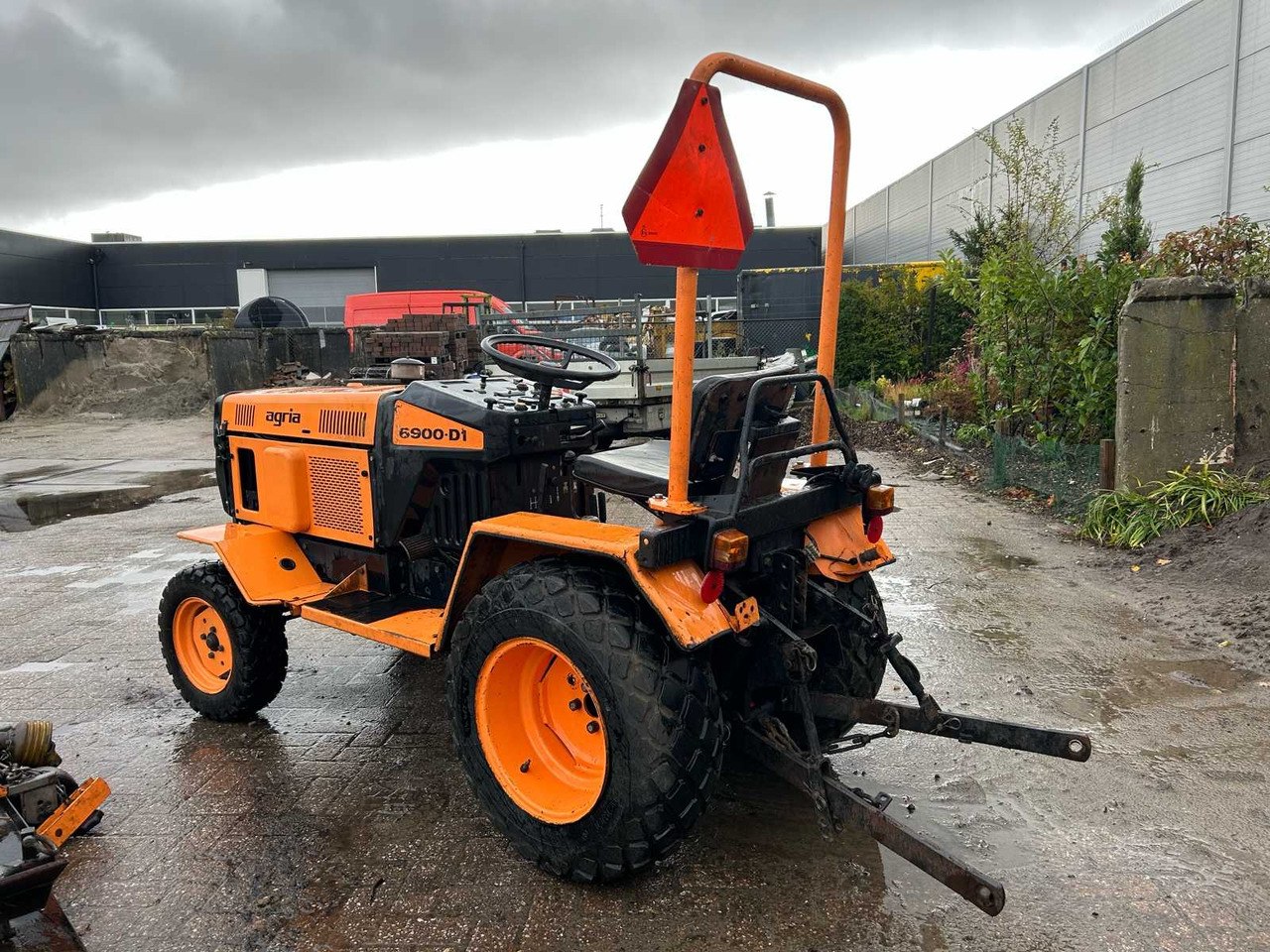 Agria 6900-D1 - Compact tractor: picture 4 Agria 6900-D1 - Compact tractor: picture 4