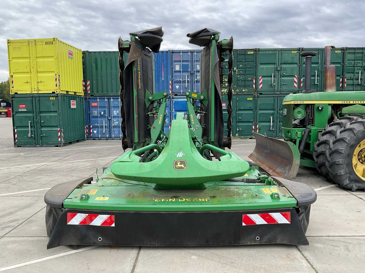 John Deere F310R + R870R - Agricultural machinery: picture 2 John Deere F310R + R870R - Agricultural machinery: picture 2