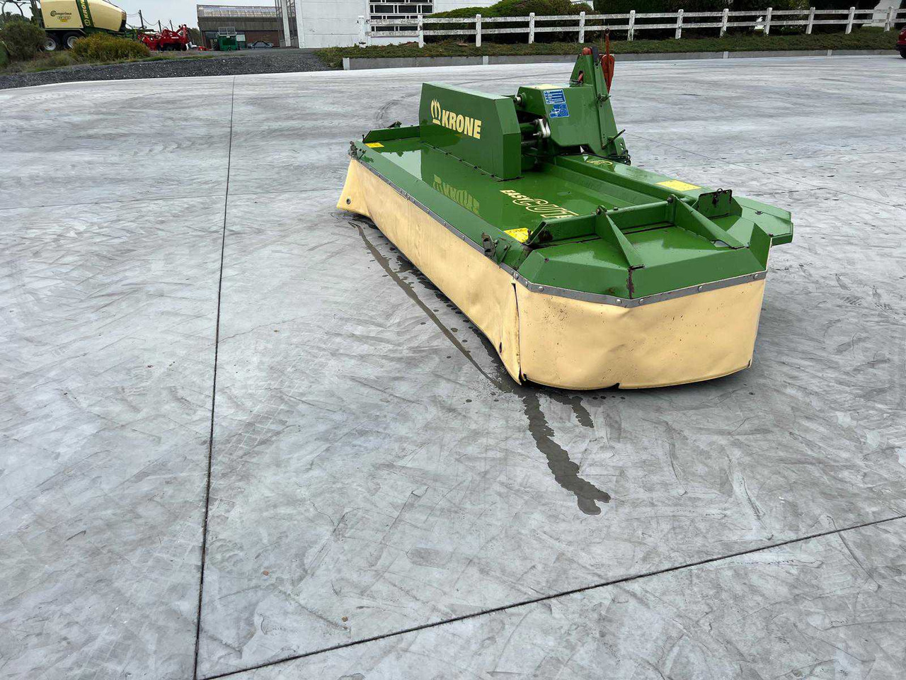 Krone Easycut 32 P - Agricultural machinery: picture 1 Krone Easycut 32 P - Agricultural machinery: picture 1