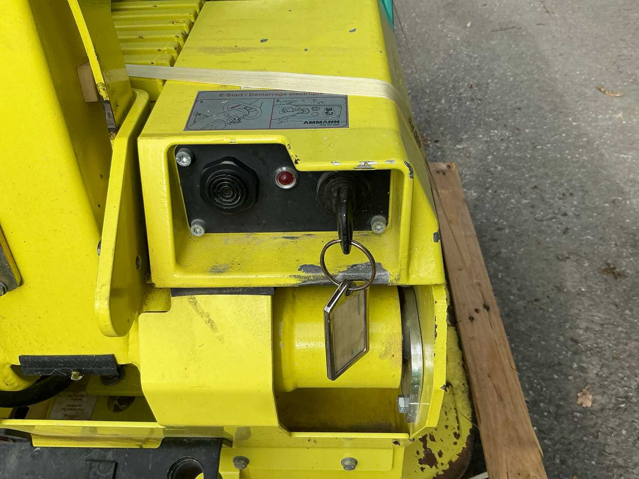 Vibratory plate Ammann APH 6530: picture 7