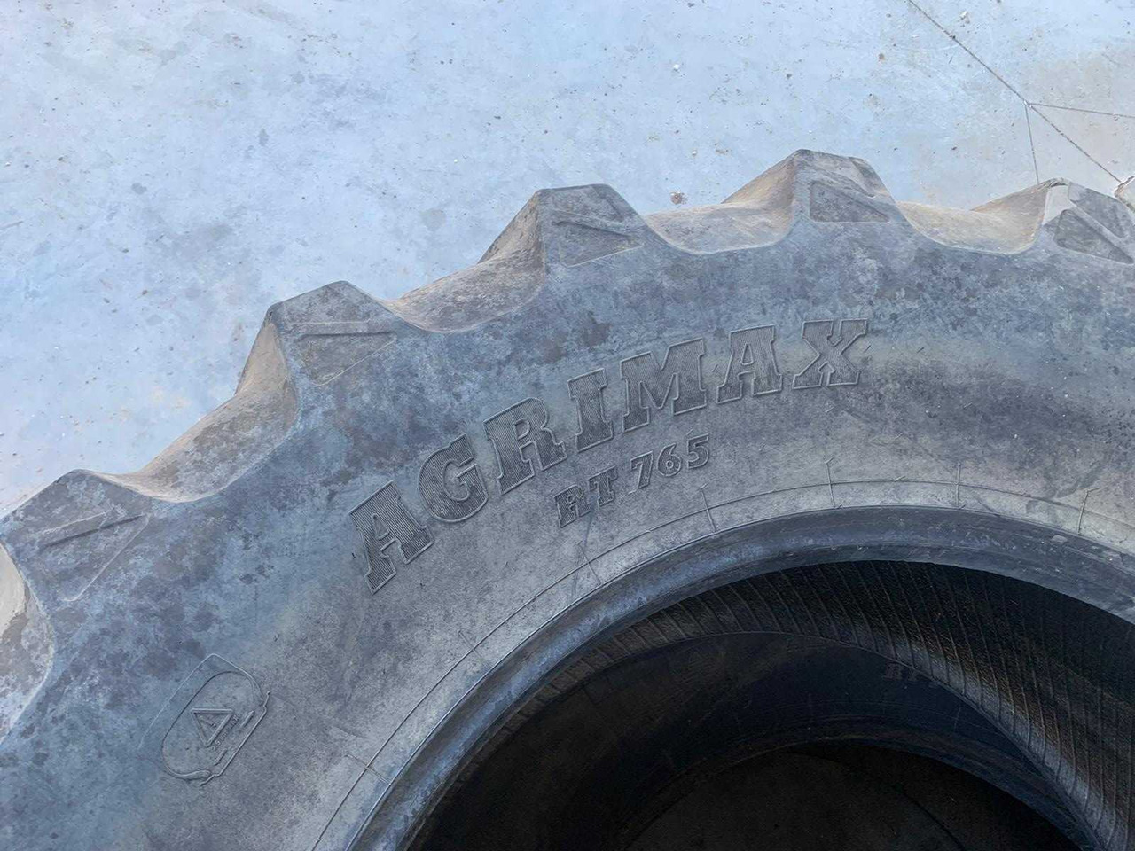 BKT - Wheels and tires for Farm tractor: picture 5 BKT - Wheels and tires for Farm tractor: picture 5
