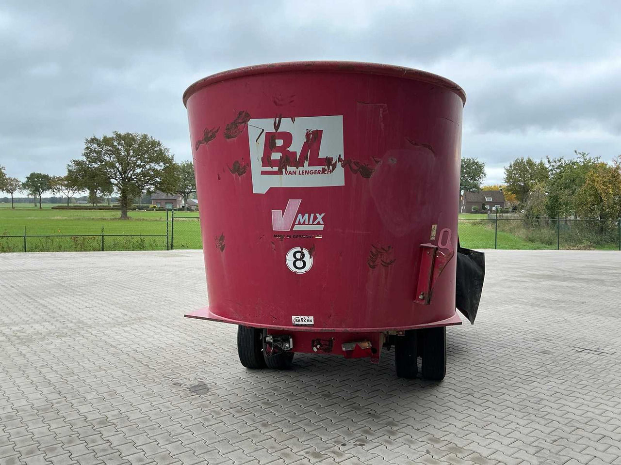 BVL V-MIX 17N2S - Forage mixer wagon: picture 4 BVL V-MIX 17N2S - Forage mixer wagon: picture 4
