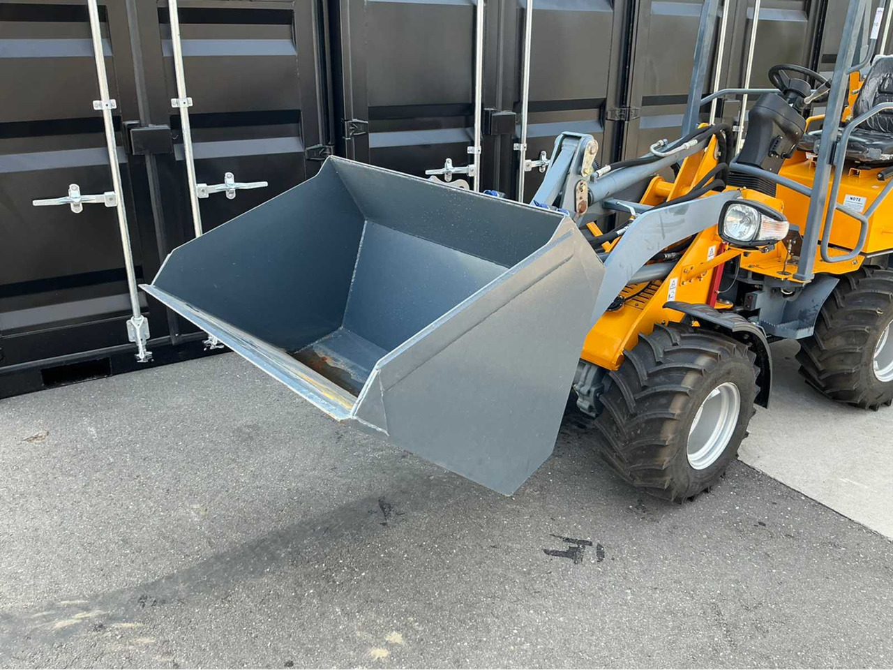 Bull WL25 - Wheel loader: picture 3 Bull WL25 - Wheel loader: picture 3