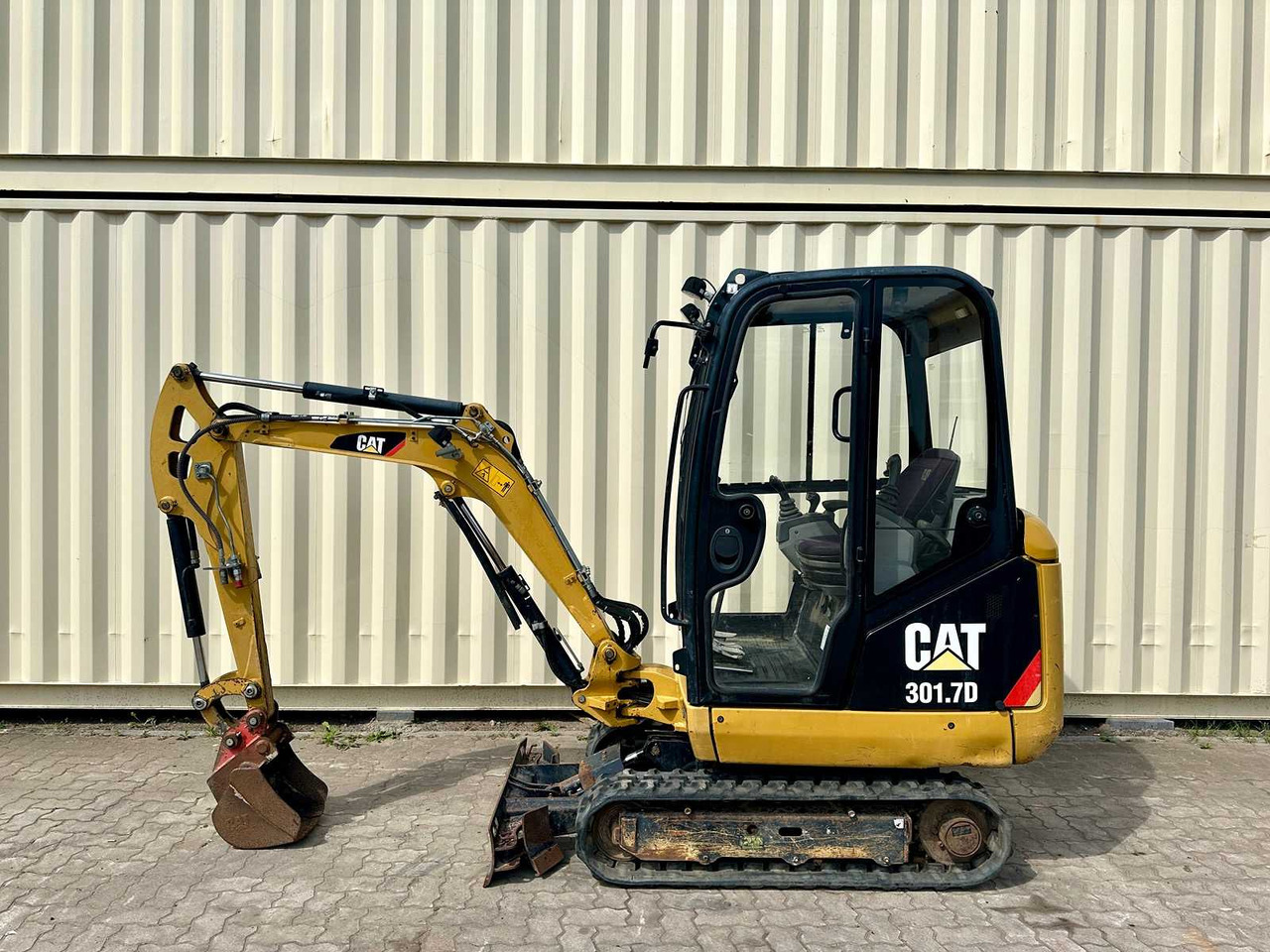 CAT 301.7D - Mini excavator: picture 1 CAT 301.7D - Mini excavator: picture 1