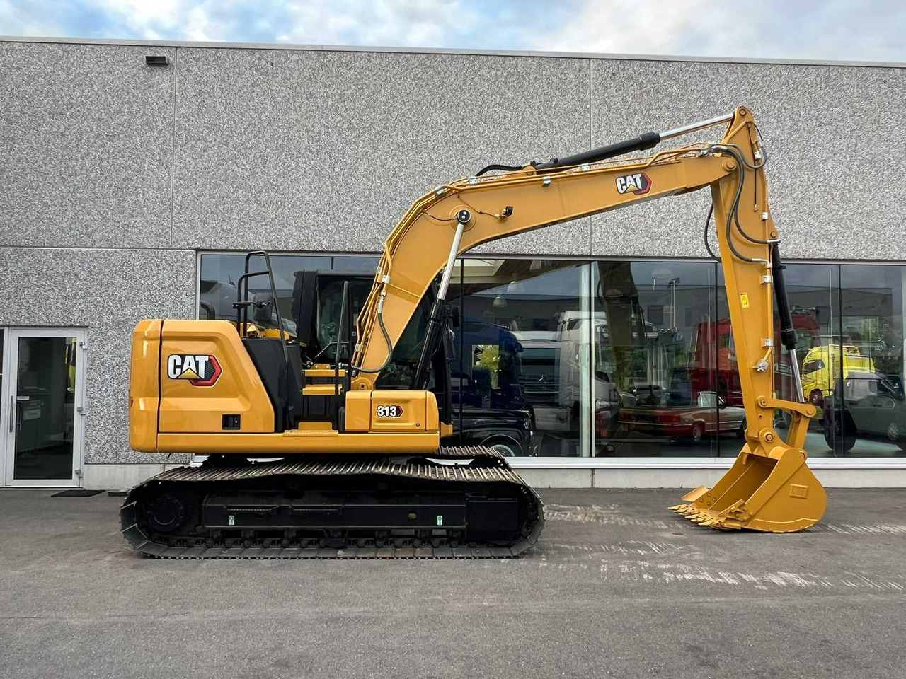 CAT 313 - Crawler excavator: picture 2 CAT 313 - Crawler excavator: picture 2