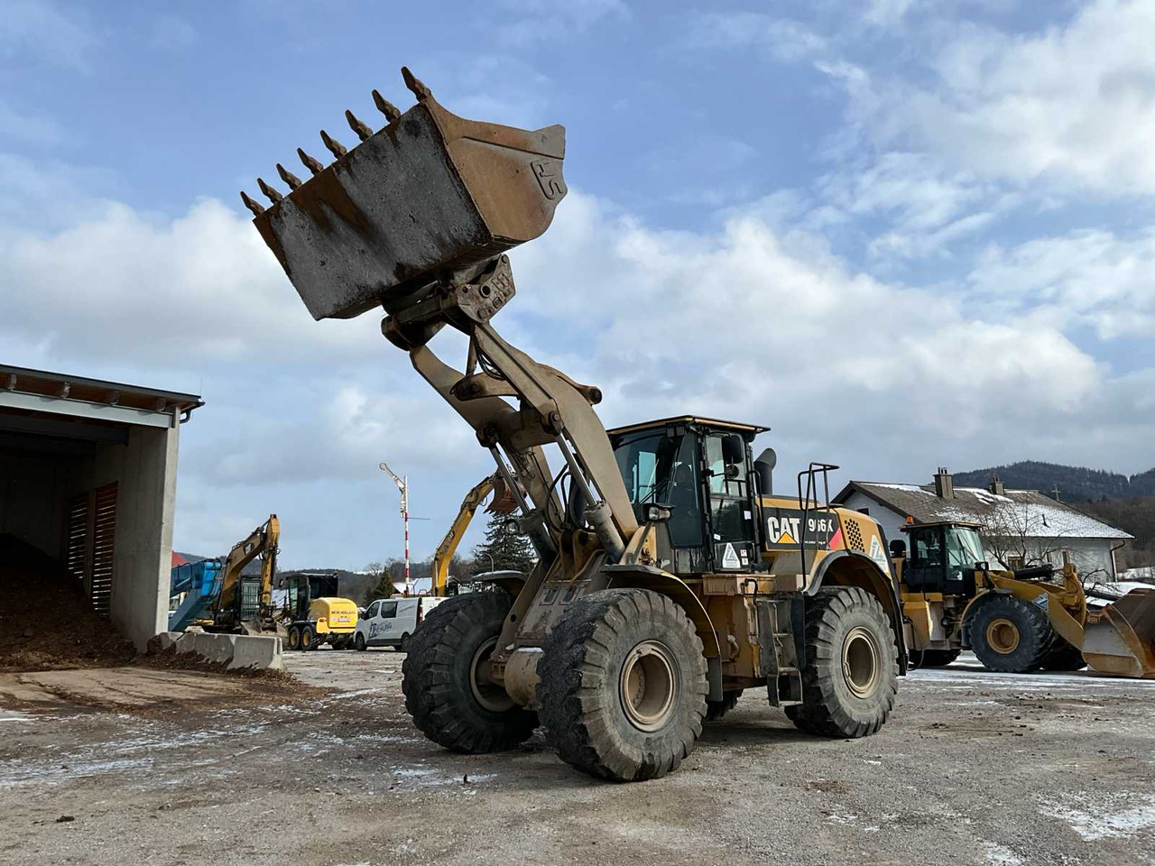CAT 966K - Wheel loader: picture 2 CAT 966K - Wheel loader: picture 2