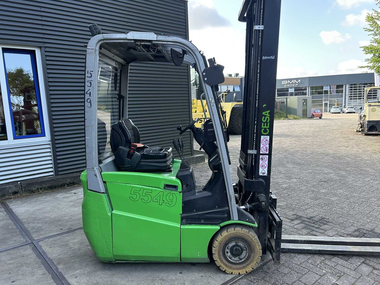 CESAB - 2017 - B315 - FORKLIFT TRIPLEX - FREE-LIFT - SIDE-SHIFT - Forklift: picture 4 CESAB - 2017 - B315 - FORKLIFT TRIPLEX - FREE-LIFT - SIDE-SHIFT - Forklift: picture 4