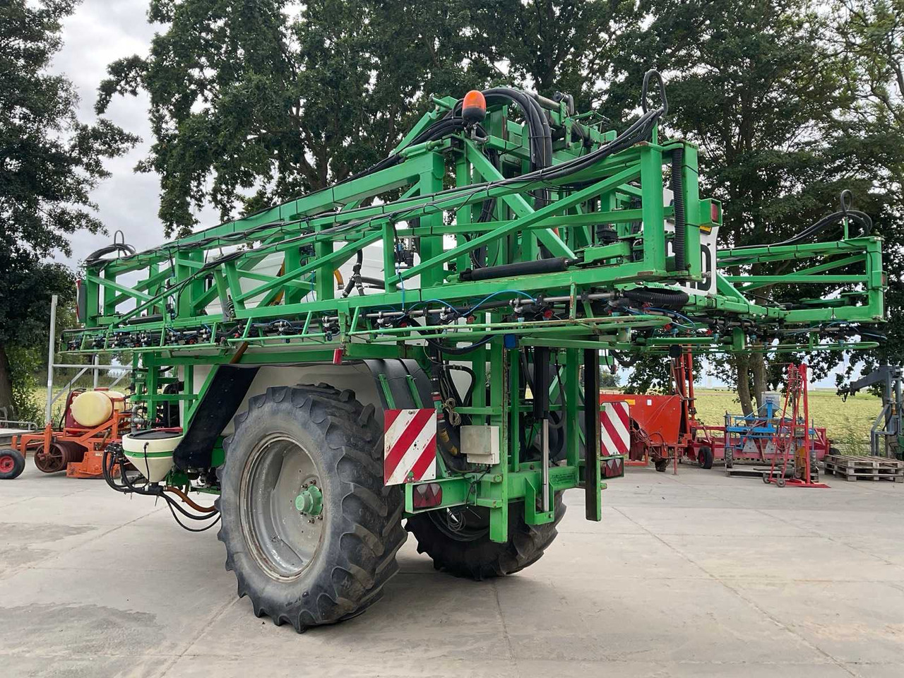 CHD F4137 - Sprayer: picture 2 CHD F4137 - Sprayer: picture 2